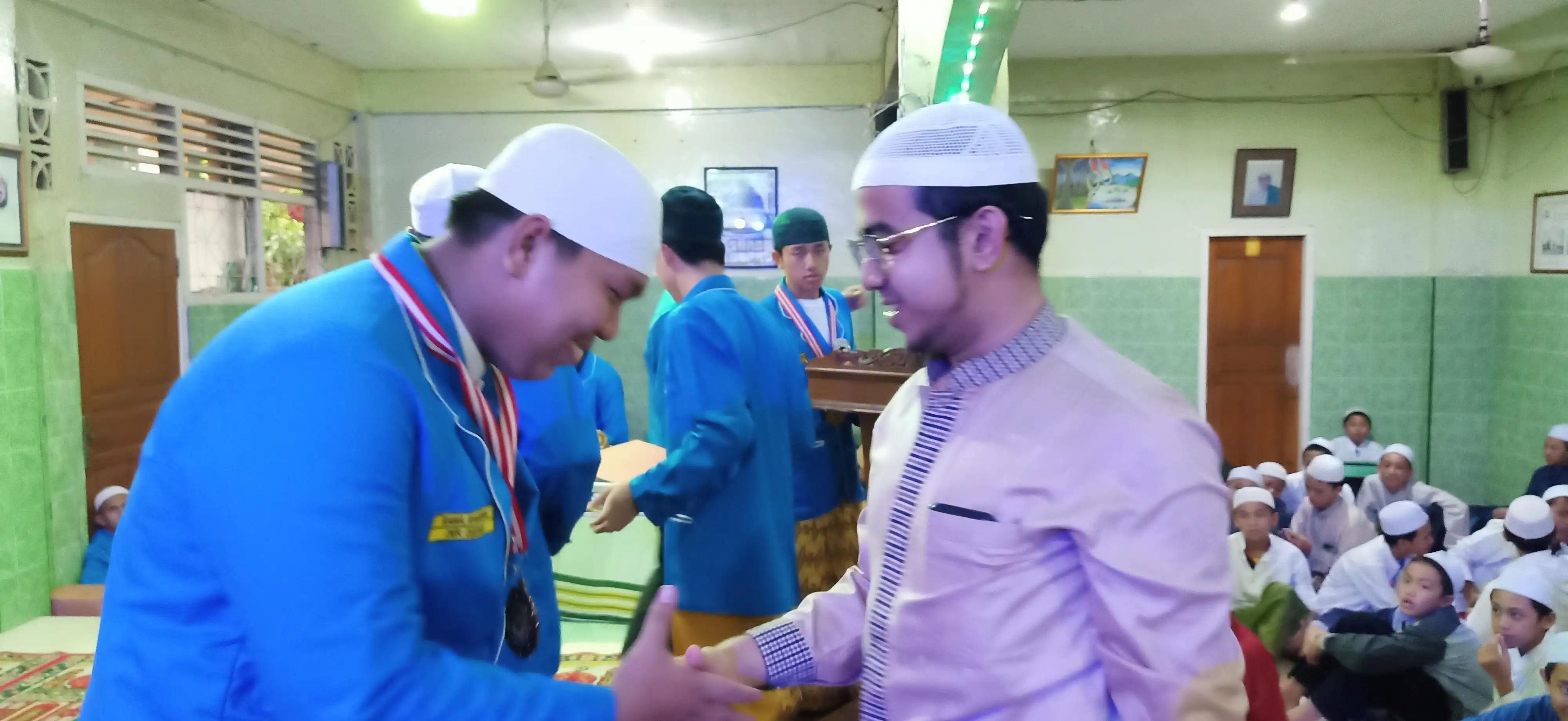 Pembagian Hadiah 154